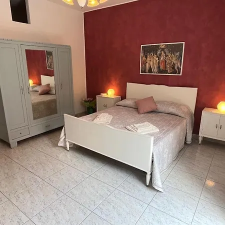 La Casa Di Ginevra 拉古萨